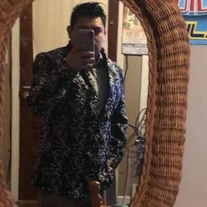 Meet your Posher, Angelo